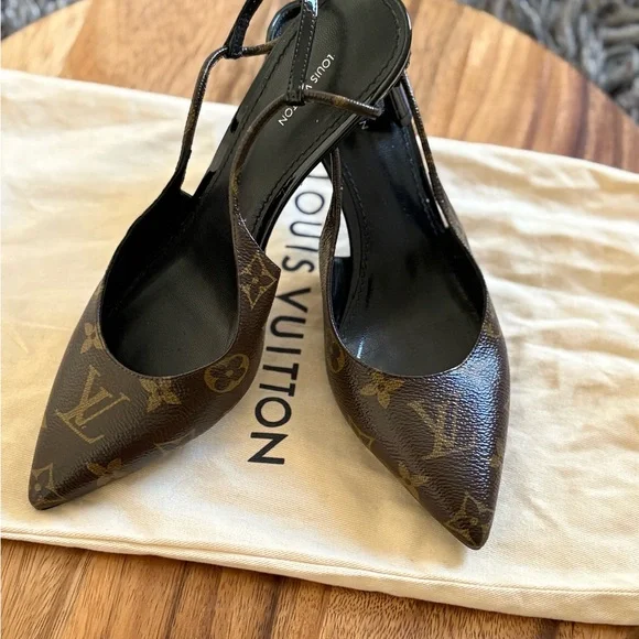 Louis Vuitton Black and Brown Monogram Heels - Picture 8 of 9